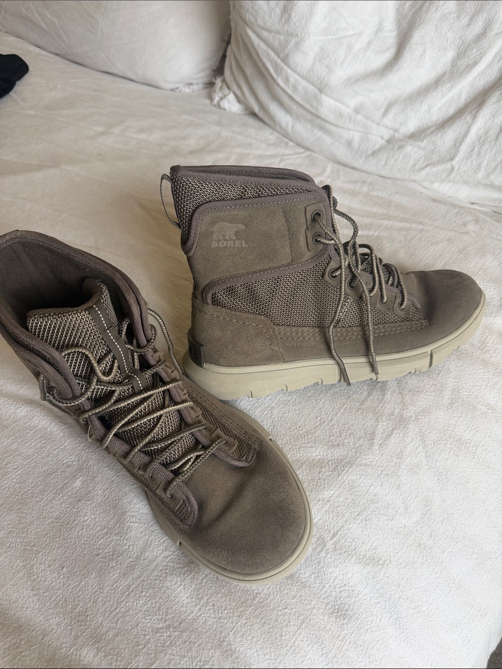 Sorel Men's Taupe Suede and Mesh Lace-Up Boots